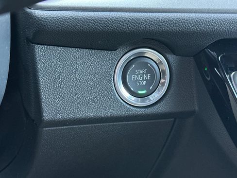New 2026 Chevrolet Traverse LT w/ Enhanced Driving Package FWD image 24