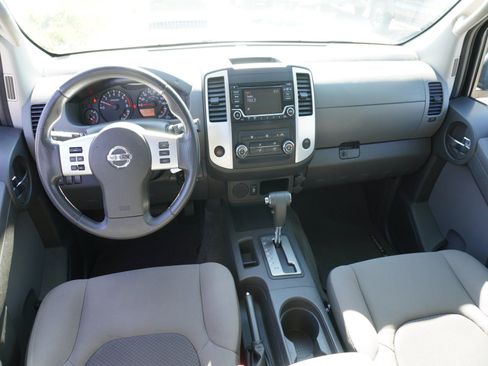 Used 2015 Nissan Xterra S w/ Value Package RWD image 2