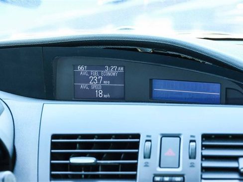 Used 2013 MAZDA MAZDA3 i Sport image 16