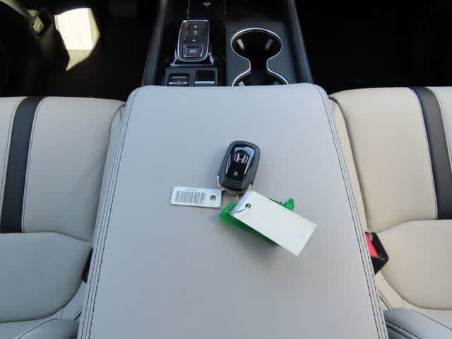New 2026 Honda Pilot Touring image 30