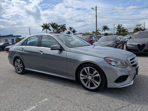 Used 2014 Mercedes-Benz E 350 Sedan image 10