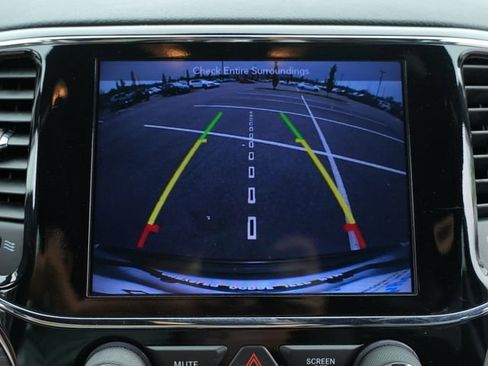 Used 2019 Jeep Grand Cherokee Altitude RWD image 29