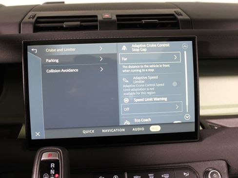 Used 2023 Land Rover Defender 110 75th Limited Edition image 31