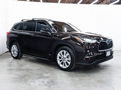 Used 2022 Toyota Highlander Limited