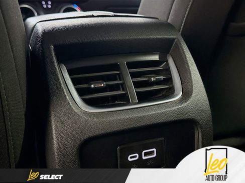 Used 2021 Chevrolet Blazer LT FWD image 26