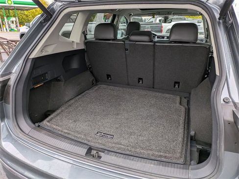 Used 2021 Volkswagen Tiguan SEL image 27
