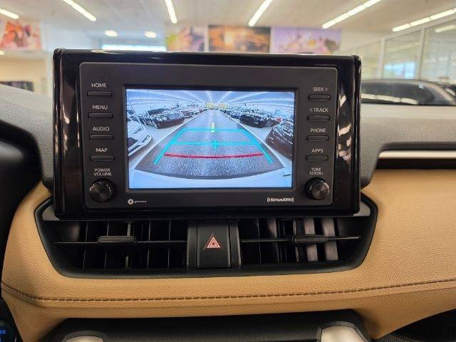 Used 2021 Toyota RAV4 XLE w/ Convenience Package AWD/4WD image 19