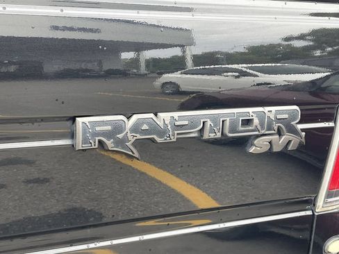 Used 2013 Ford F150 Raptor w/ SVT Exterior Graphics Pkg AWD/4WD image 8