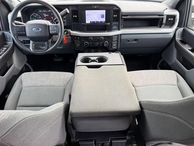 Used 2025 Ford F250 XLT AWD/4WD image 14