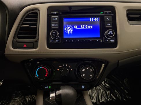 Used 2016 Honda HR-V LX image 19