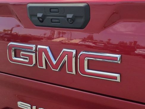 New 2026 GMC Sierra 1500 AT4X AWD/4WD image 32