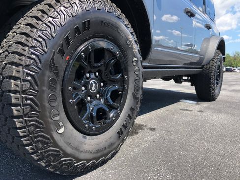 New 2025 Ford Bronco Badlands w/ Sasquatch Package image 23