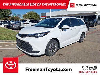 Used 2023 Toyota Sienna LE