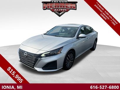 Used 2023 Nissan Altima 2.5 SV w/ SV Premium Package