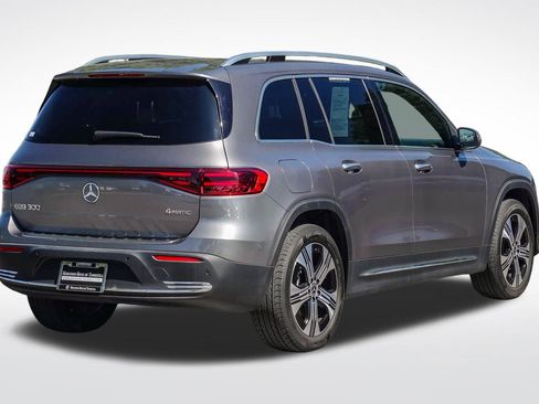 Certified 2024 Mercedes-Benz EQB 300 4MATIC image 7