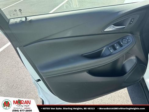 Certified 2024 Buick Encore GX Preferred FWD image 12