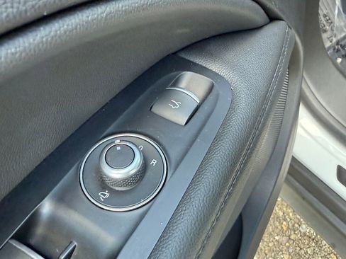 Used 2024 Alfa Romeo Stelvio Sprint AWD/4WD image 16
