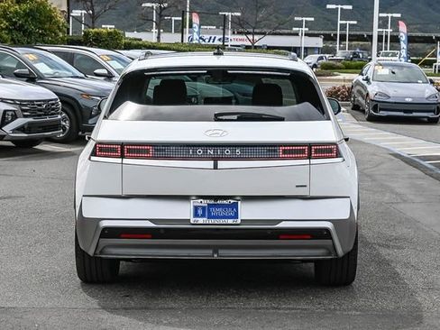 Certified 2025 Hyundai Ioniq 5 Limited image 6