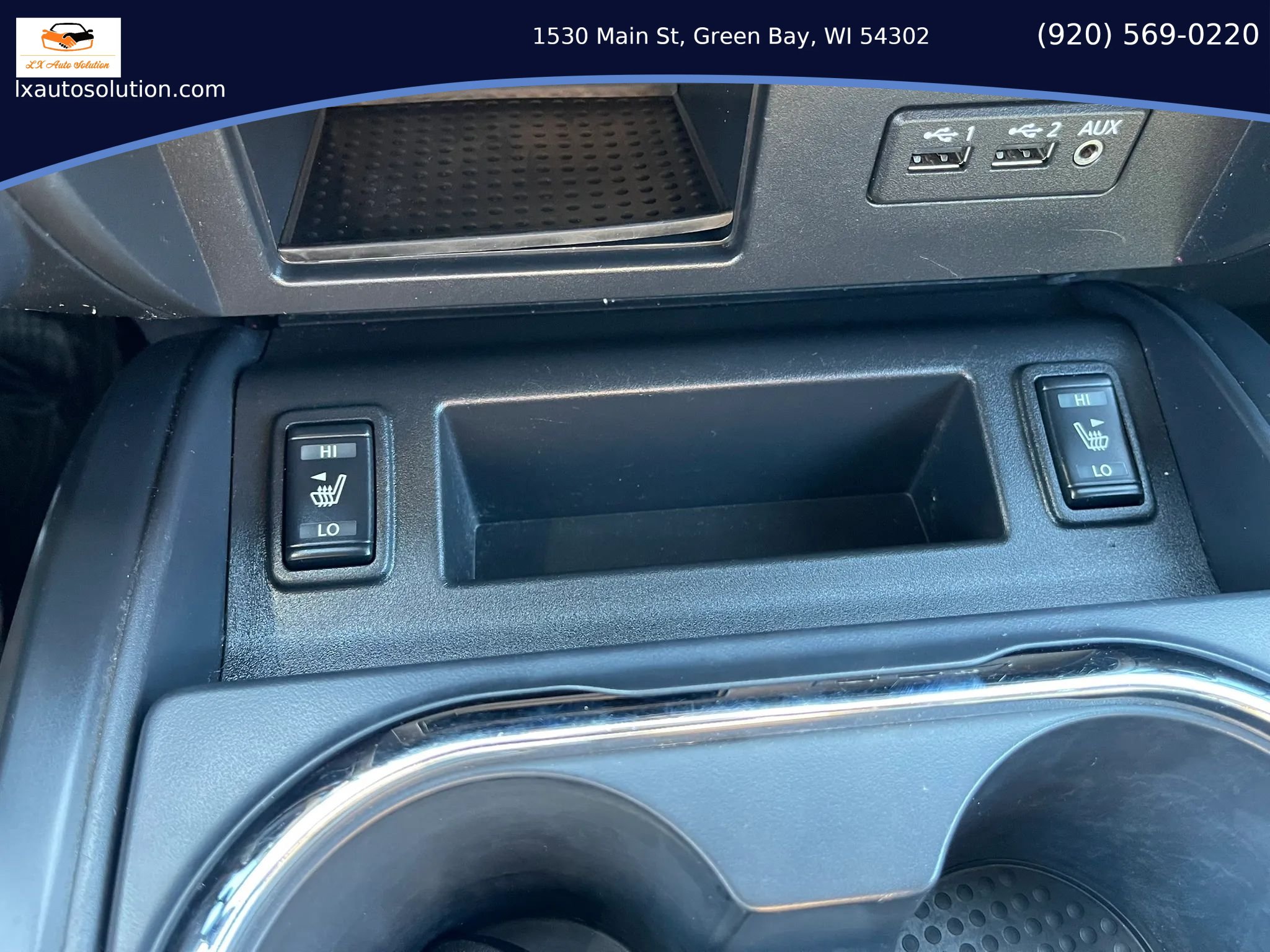Used 2019 Nissan Titan SV w/ SV Convenience Package AWD/4WD image 18
