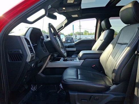 Used 2020 Ford F150 Lariat w/ Equipment Group 502A Luxury AWD/4WD image 13