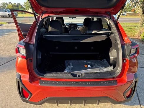 Used 2025 Subaru Crosstrek 2.5i Premium AWD/4WD image 23