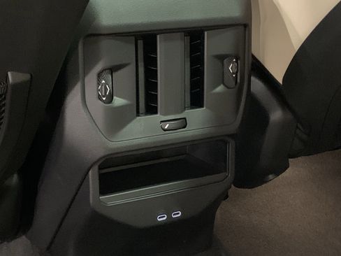 Used 2025 BMW X3 xDrive30i w/ Convenience Package image 30