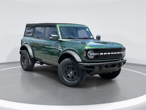 Used 2024 Ford Bronco Wildtrak image 1