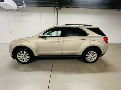 Used 2010 Chevrolet Equinox LT FWD image 5
