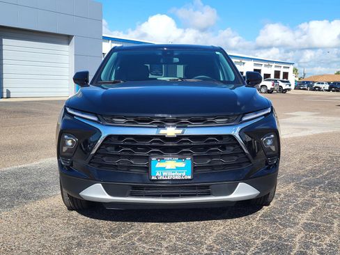 Used 2025 Chevrolet Blazer LT FWD image 8