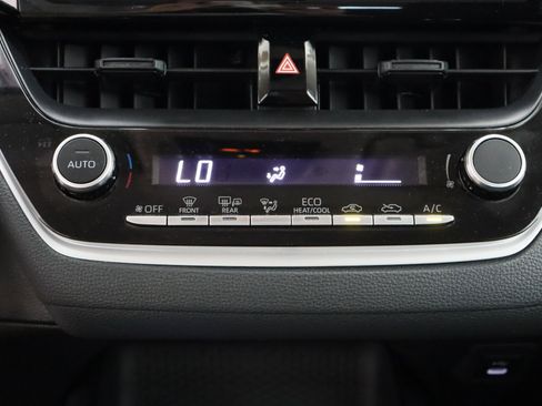 Certified 2026 Toyota Corolla LE FWD image 18