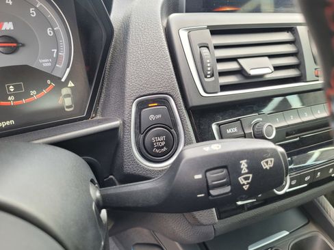 Used 2017 BMW M2 image 21