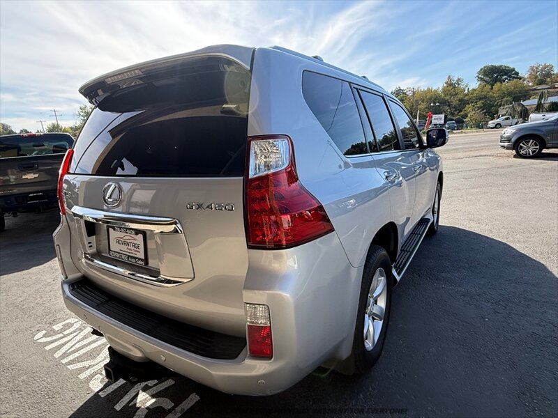 Used 2010 Lexus GX 460 w/ Convenience Pkg AWD/4WD image 7