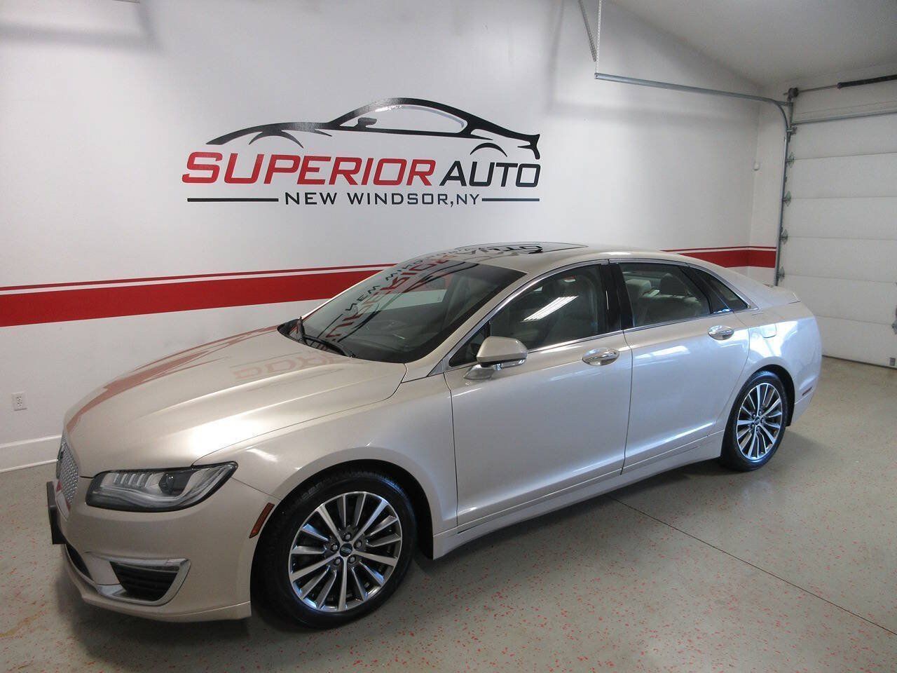 Used 2017 Lincoln MKZ Select AWD/4WD image 1