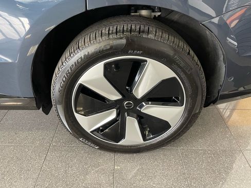 Used 2025 Volvo EX90 Plus AWD/4WD image 20