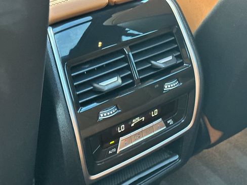 Used 2023 BMW X5 xDrive45e w/ Executive Package AWD/4WD image 13