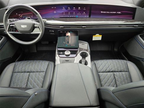 New 2026 Cadillac Escalade IQL Sport 1 w/ LPO, Floor Liner Package AWD/4WD image 13
