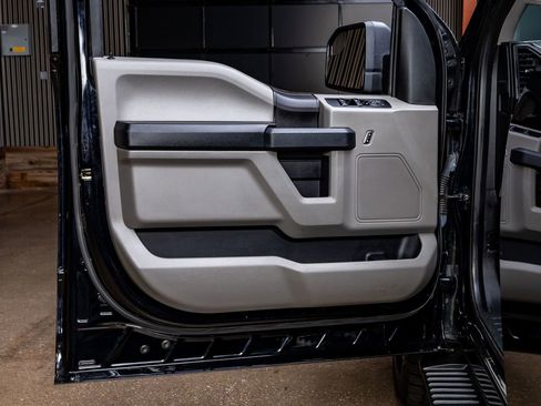 Used 2018 Ford F150 XL w/ Equipment Group 101A Mid image 33