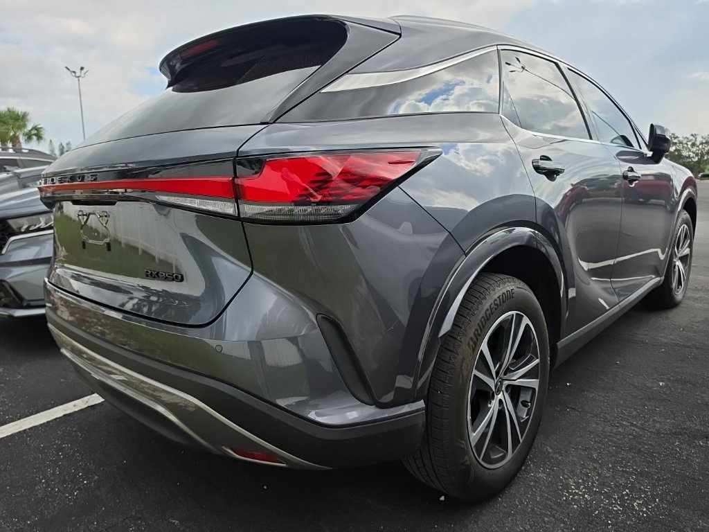 Used 2025 Lexus RX 350 Premium w/ Accessory Package FWD image 17