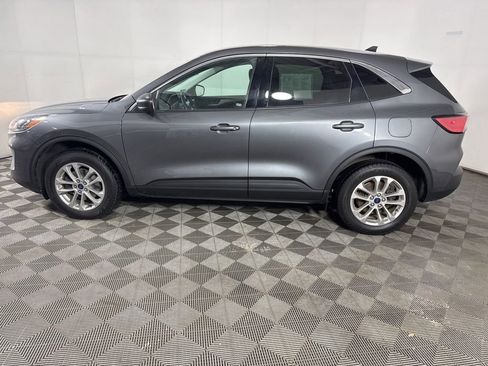 Certified 2022 Ford Escape SE w/ Cold Weather Package image 6