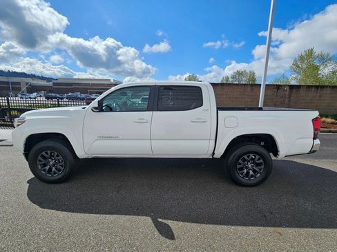 Used 2023 Toyota Tacoma SR5 image 2