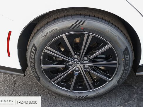 New 2026 Lexus ES 350e FWD image 8