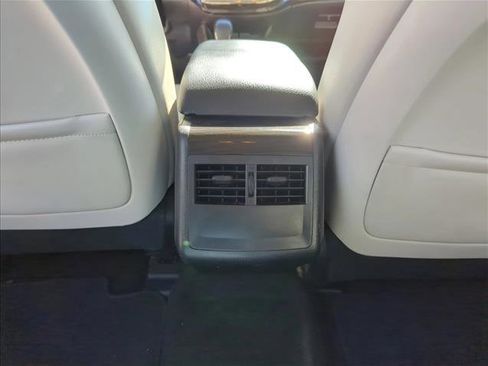 Used 2014 Toyota Avalon XLE Premium image 21