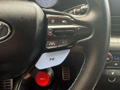 Used 2023 Hyundai Elantra N image 12