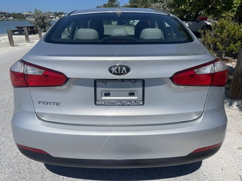 Used 2016 Kia Forte LX w/ LX Popular Plus Package FWD image 27