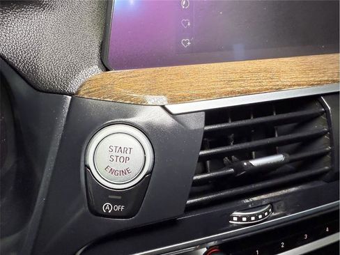 Used 2021 BMW X3 xDrive30i w/ Convenience Package image 39