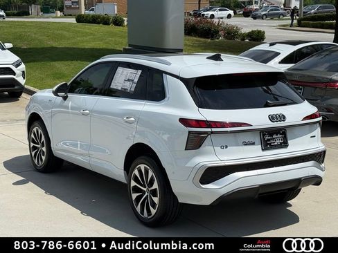 New 2026 Audi Q3 quattro 2.0T AWD/4WD image 12