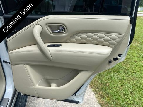Used 2019 INFINITI QX80 Luxe w/ Proactive Package AWD/4WD image 14