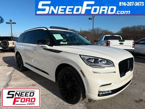 Used 2024 Lincoln Aviator Black Label w/ Jet Package image 1