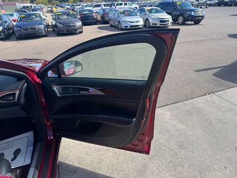 Used 2017 Lincoln MKZ Reserve w/ Technology Package image 15