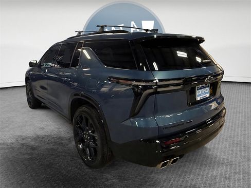 Certified 2025 Chevrolet Traverse RS w/ LPO, Floor Liner Package image 6